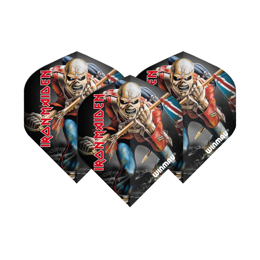 6905-224_Winmau_Rockstar_Legends_Iron_Maiden_Eddie_Standard_Flights_1odieKfvbhFz37 Auf dem Bild sind drei Dart-Flights zu sehen, die das Motiv von Eddie, dem Maskottchen der Band Iron Maiden, zeigen. Die Flights tragen die Aufschrift "IRON MAIDEN" und das Logo von Winmau.