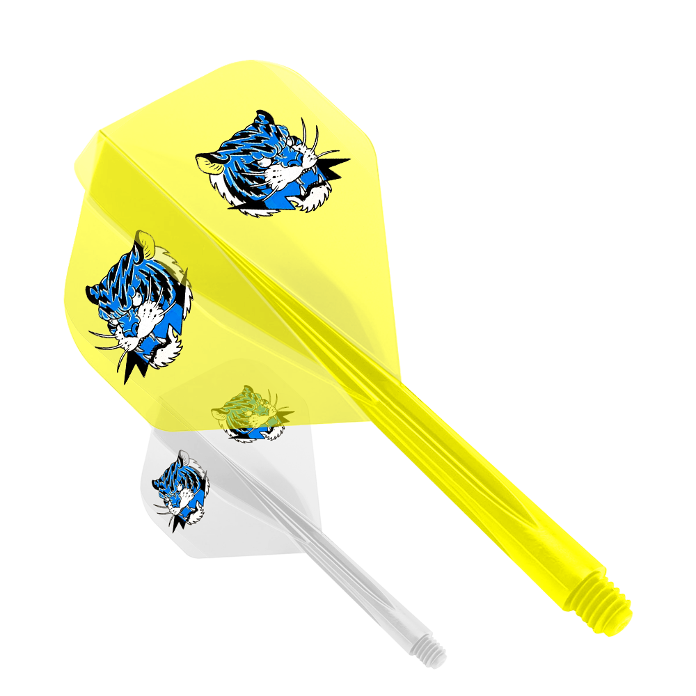 Condor AX Inazuma Tiger Mix Flight System Yellow Clear - Small Das Bild zeigt das Produkt "Condor AXE Inazuma Tiger Mix Flight-System Yellow Clear - Small". Es handelt sich um einen gelben Dart-Flügel mit einem auffälligen Tigerkopf-Design.