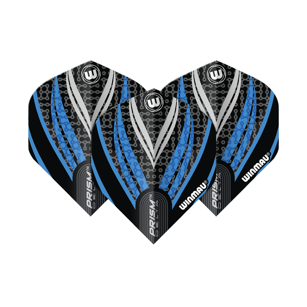 Das Bild zeigt drei Dart-Flights des Modells "Winmau Prism Delta" in Schwarz, Weiß und Blau. Die Flights haben ein modernes, gemustertes Design mit den Markenaufschriften "Winmau" und "Prism Delta".