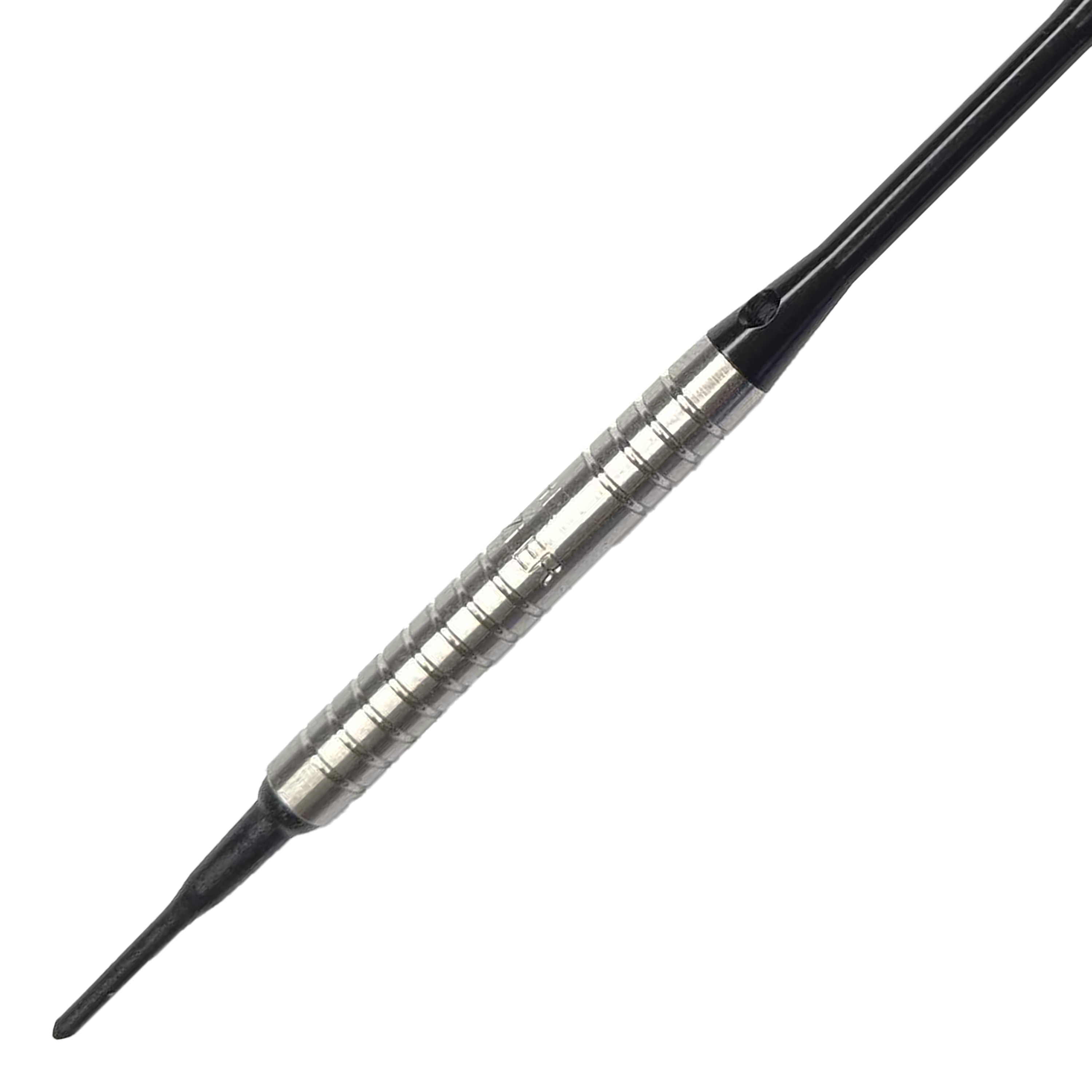 McDart 85 Tungsten V16 soft darts - 16.5g Das Bild zeigt einen McDart 85er Tungsten V16 Softdart mit einem Gewicht von 16,5 Gramm. Der Dartpfeil hat einen silbernen, geriffelten Schaft und eine schwarze Spitze.