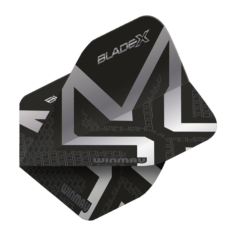 Das Bild zeigt die Winmau Prism Delta Blade X Metallic Silver No2 Standard Flights. Diese Flights haben ein auffälliges, silbernes Design.