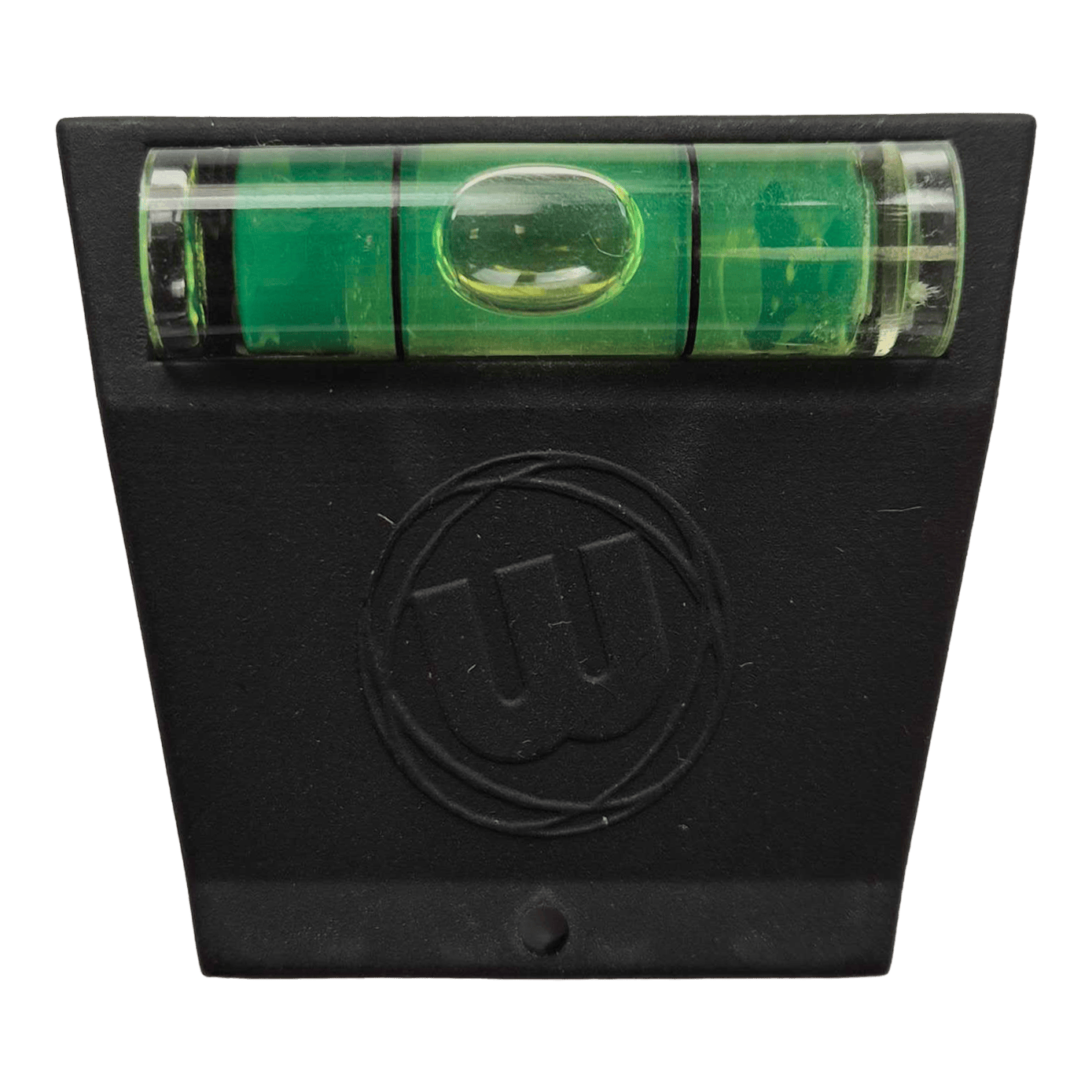 Zu sehen ist das Winmau Blade X Fixing Set Wandbefestigung. Das Set wird verwendet, um ein Dartboard stabil an der Wand zu befestigen.