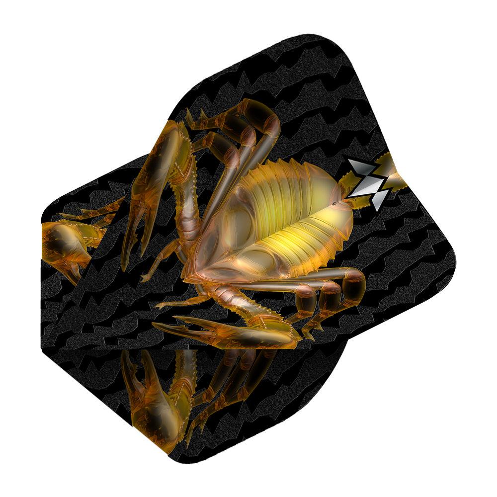 Mission Solo Scorpion No2 Standard Flights Das Bild zeigt ein schwarzes Dartflugblatt mit einem goldenen Skorpion-Design in der Mitte. Im Hintergrund sind wellenförmige Muster zu sehen.