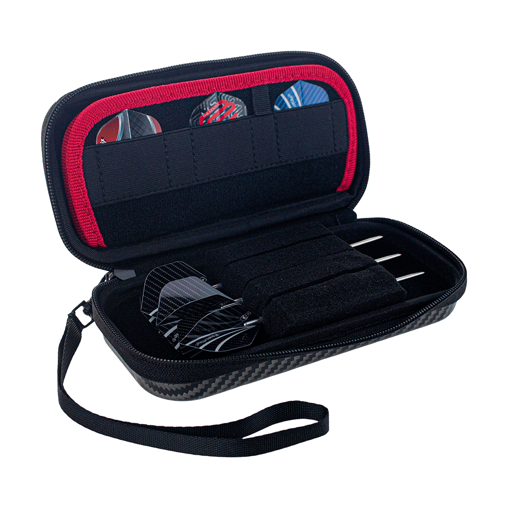 66375_Bulls_Orbis_S_Dartcase_Carbongrey_2 Das Bild zeigt das Bulls Orbis S Dartcase in der Farbe Carbongrey. Das Etui ist geöffnet und enthält Darts sowie Fächer für weiteres Zubehör.