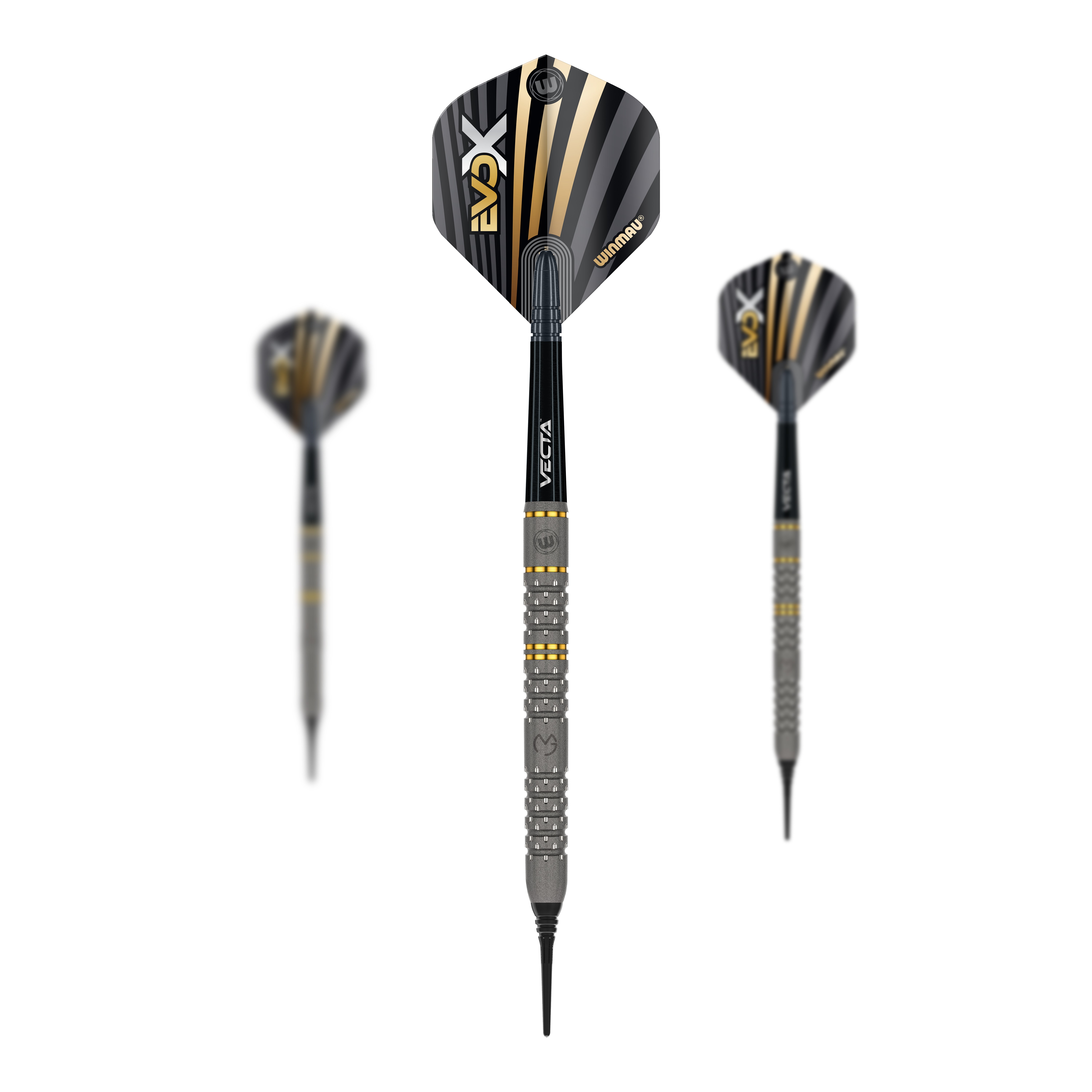 Winmau Michael Van Gerwen Evo-X soft darts - 20g Das Bild zeigt drei Winmau Michael Van Gerwen Evo-X Softdarts mit einem Gewicht von 20g. Die Darts haben ein modernes Design mit schwarzen, goldenen und silbernen Akzenten.