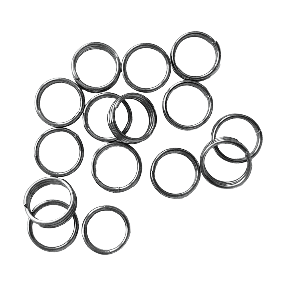 McDart Shaftringe - 5 Sets Auf dem Bild sind mehrere silberne Ringe zu sehen, die sogenannten McDart Shaftringe. Es handelt sich dabei um 5 Sets, die als Zubehör für Dartpfeile verwendet werden.