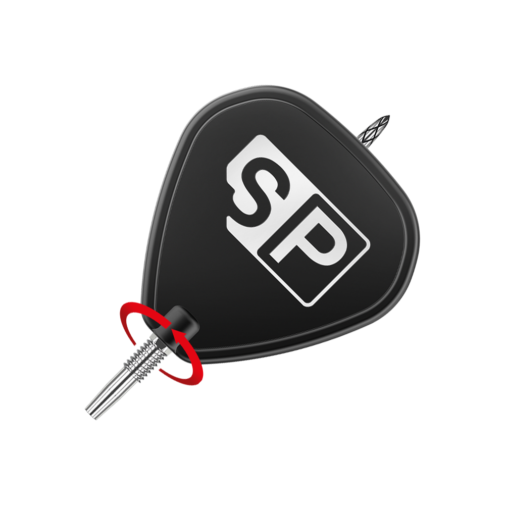 Target Swiss DS Surge Point Dart Tips - Silver Das Bild zeigt die Spitze eines Dartpfeils mit einem schwarzen Flight, auf dem die Buchstaben "SP" in Weiß abgebildet sind. Ein roter Pfeil weist auf den Befestigungspunkt der Spitze hin.