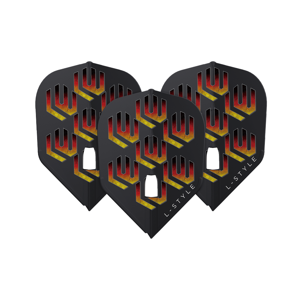 L-L-Styleukas Wenig V1 Black L3PRO Flights Das Bild zeigt drei schwarze Dart-Flights mit einem auffälligen roten und gelben Muster. Auf jedem Flight steht unten rechts das Wort "L-STYLE".