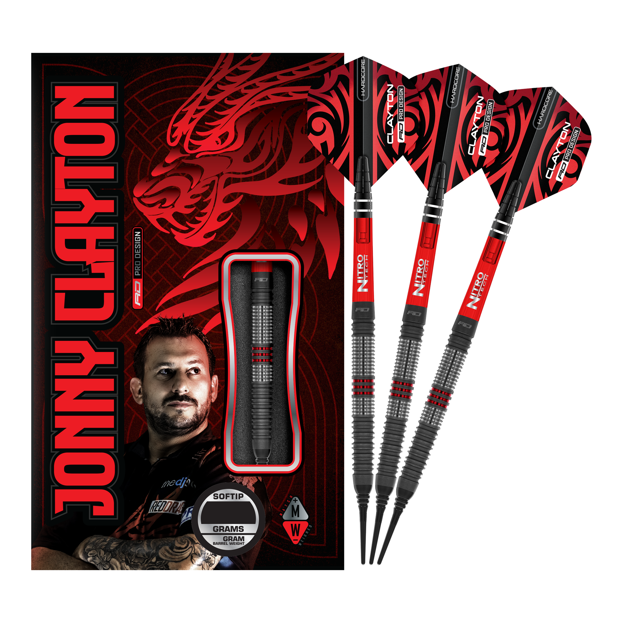 Red Dragon Jonny Clayton Hiraeth Soft Darts - 20g Das Bild zeigt das Produkt „Red Dragon Jonny Clayton Hiraeth Softdarts - 20g“ mit drei roten und schwarzen Softdarts neben der Verpackung. Auf der Verpackung ist ein Porträt von Jonny Clayton sowie ein roter Drachen zu sehen.