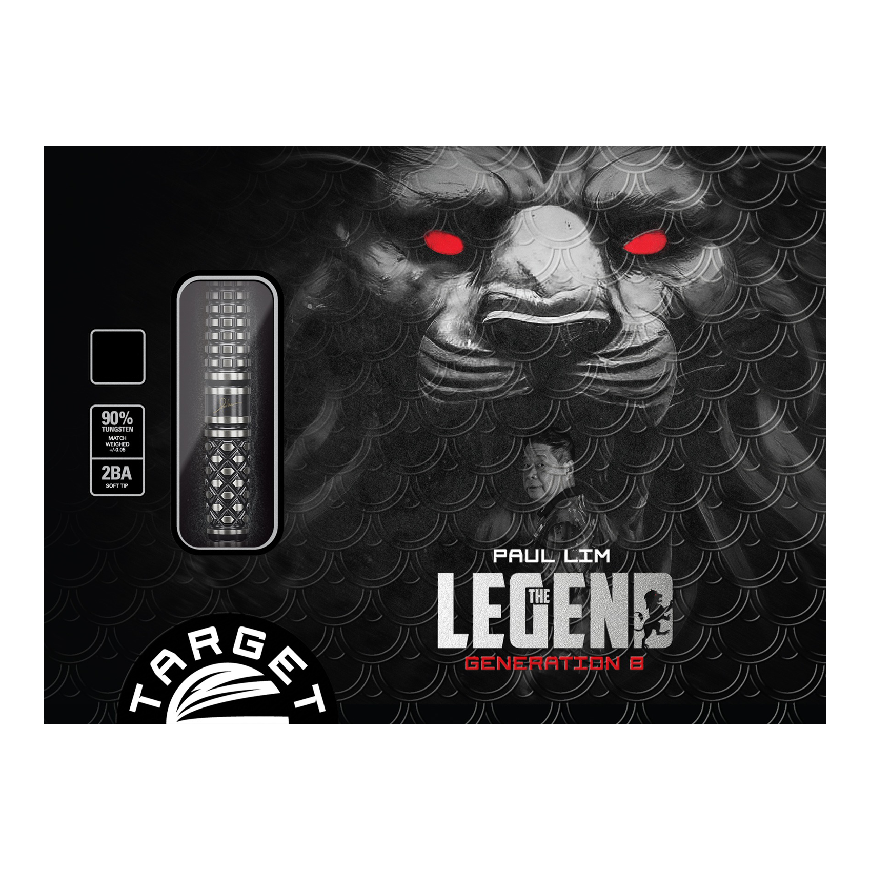 Target Japan Paul Lim The Legend GEN8 Soft Darts - 19g Auf dem Bild ist die Verpackung der "Target Japan Paul Lim The Legend GEN8 Softdarts - 19g" zu sehen. Im Hintergrund ist ein Löwengesicht mit leuchtend roten Augen abgebildet.