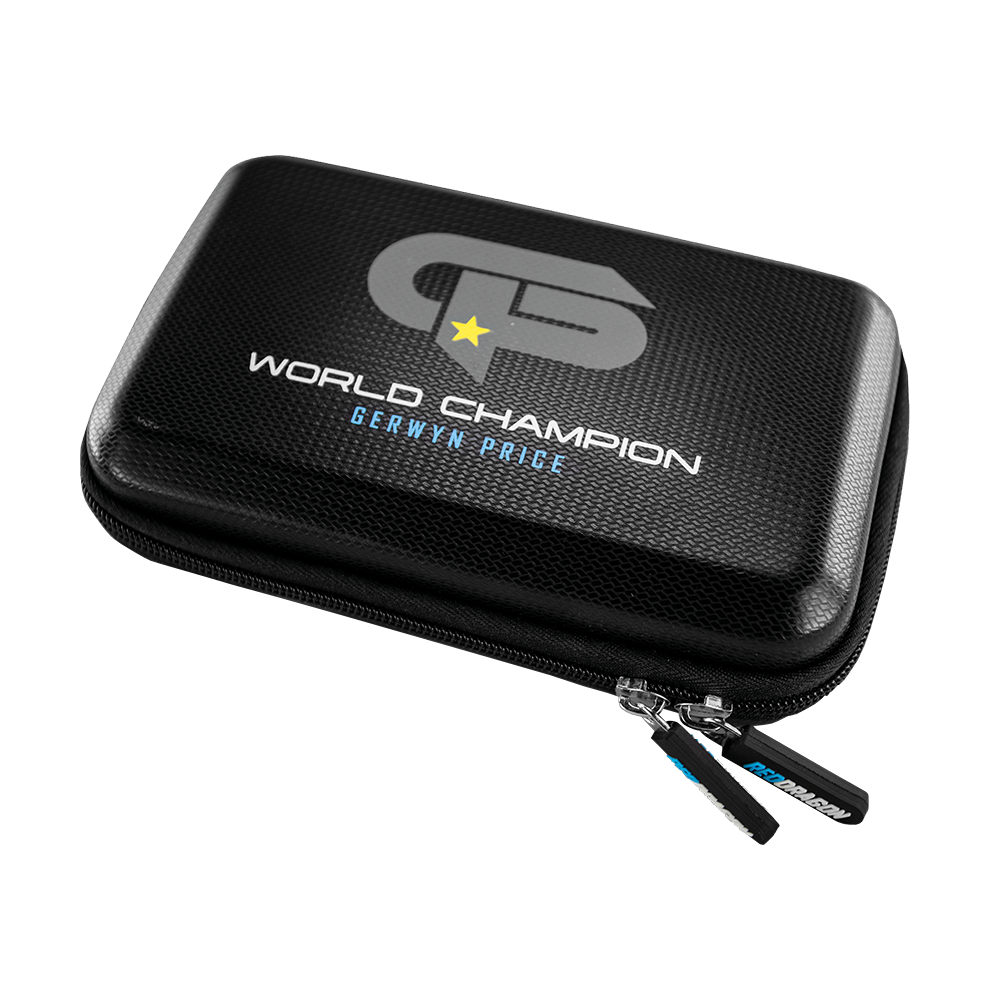 X0611_Red_Dragon_Gerwyn_Price_World_Champion_Dartcase_1 Das Bild zeigt ein schwarzes Dartcase mit der Aufschrift "World Champion Gerwyn Price". Das Etui hat einen Reißverschluss und trägt das Red Dragon Logo.