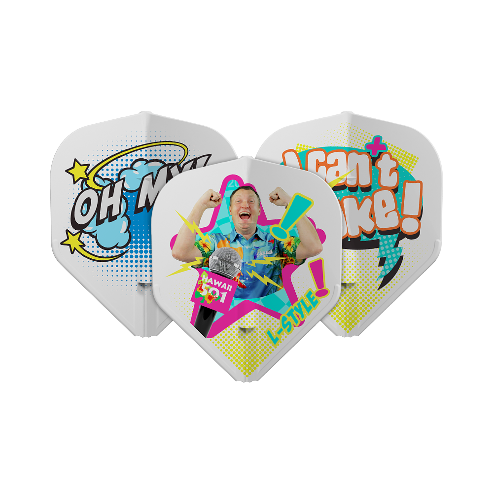 L-Style Wayne Mardle Type B L1EZ White Flights Das Bild zeigt drei Dartflights mit bunten, auffälligen Designs und Comic-Schriftzügen. Auf einem Flight ist ein jubelnder Mann abgebildet, während die anderen Sätze wie "OH MY!" und "I can't take!" zeigen.