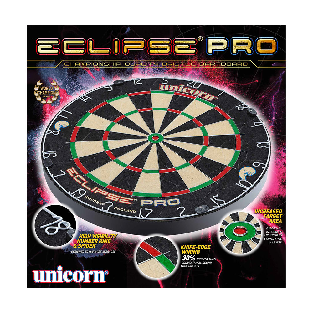 Unicorn Eclipse Pro Dartboard Das Bild zeigt das Produkt "Unicorn Eclipse Pro Dartboard". Es handelt sich um eine professionelle Dartscheibe mit erhöhter Zielgenauigkeit und spezieller Draht-Technologie.