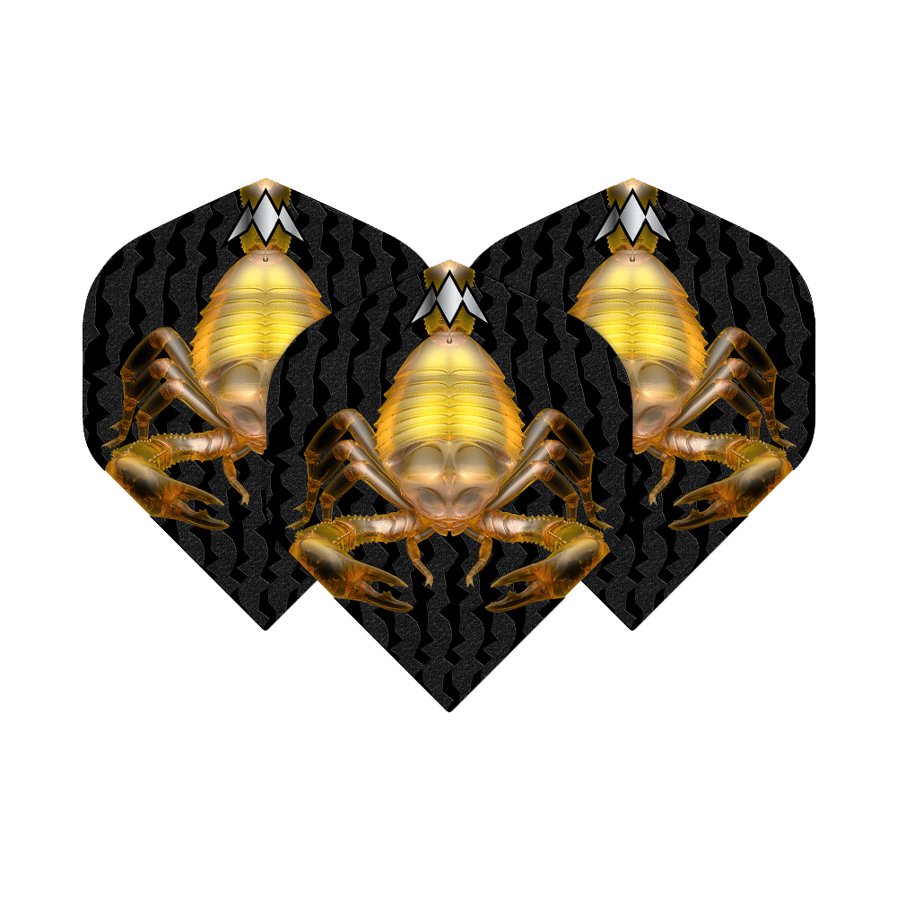 Mission Solo Scorpion No2 Standard Flights Das Bild zeigt drei Dart-Flights mit einem auffälligen Skorpion-Design auf schwarzem Hintergrund. Die Flights sind Teil des Produkts "Mission Solo Scorpion No2 Standard Flights".