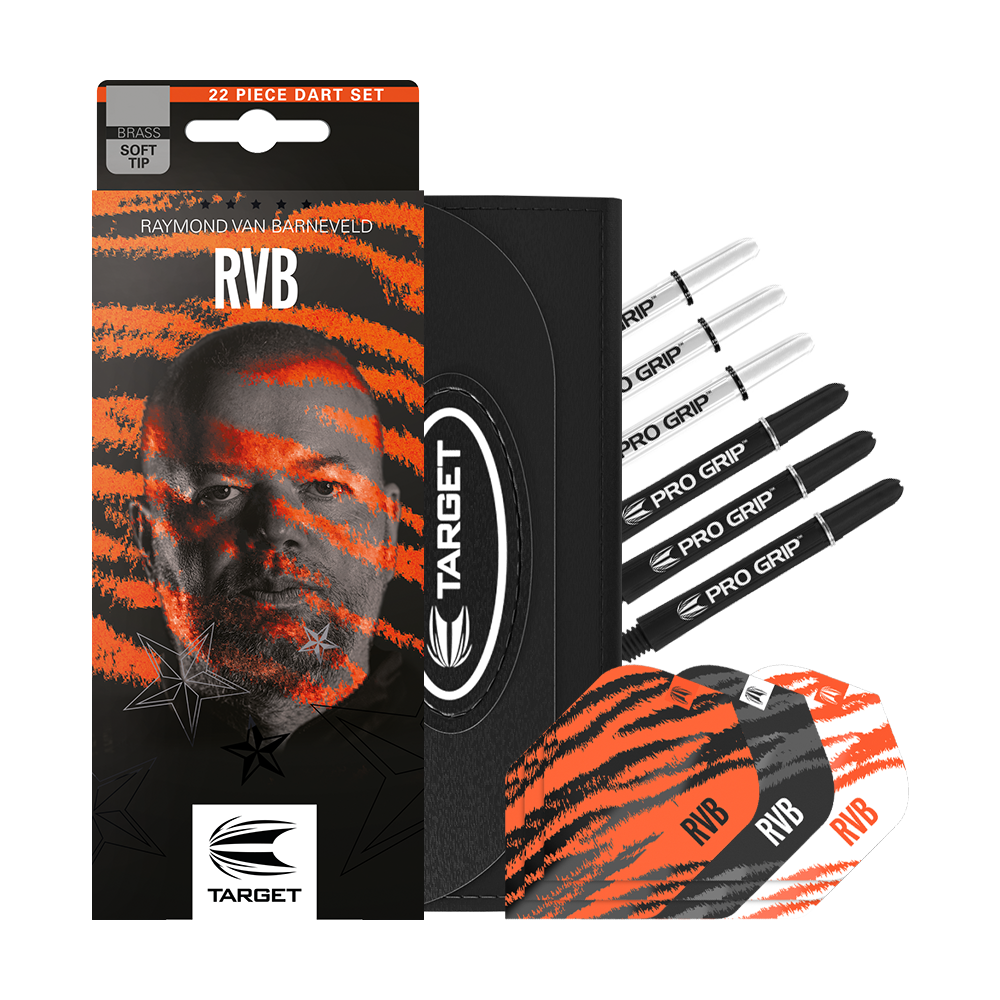 170015_Target_Raymond_Van_Barneveld_Brass_Softdarts_3 Das Bild zeigt das Produkt "Target Raymond Van Barneveld Brass Softdarts - 18g" mit Zubehör. Auf der Verpackung ist das Bild eines Mannes mit orangefarbenen Streifen und der Aufschrift "RVB" zu sehen.