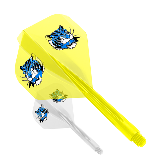Condor AX Inazuma Tiger Mix Flight System Yellow Clear - Small Das Bild zeigt das Produkt "Condor AXE Inazuma Tiger Mix Flight-System Yellow Clear - Small". Es handelt sich um einen gelben Dart-Flügel mit einem auffälligen Tigerkopf-Design.