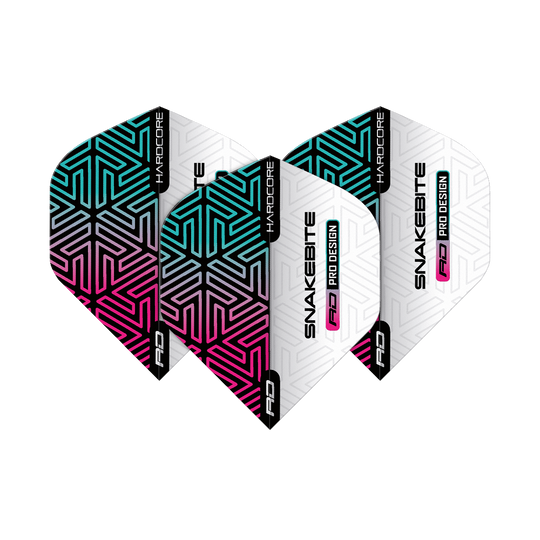 TF6842_Red_Dragon_Hardcore_Peter_Wright_Snakebite_White_Rainbow_Standard_Flights_1DbgsDrpRQFCUT Auf dem Bild sind die Red Dragon Hardcore Peter Wright Snakebite White Rainbow Standard Flights zu sehen. Sie haben ein auffälliges Design in Weiß mit bunten, geometrischen Mustern in Pink, Blau und Schwarz.