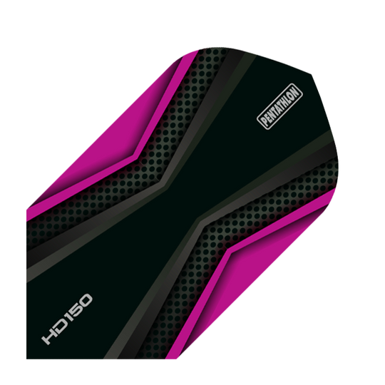 Das Bild zeigt das Produkt "HD 150 Pentathlon Flights Black/Magenta Slim". Es ist ein schlanker Dartflight in Schwarz mit magentafarbenen Akzenten und dem Aufdruck "PENTATHLON" sowie "HD150".