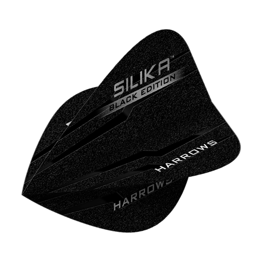 Harrows Silika Black Edition Kite Flights Das Bild zeigt die Harrows Silika Black-Edition Kite Flights. Die Flights sind schwarz mit silberner Schrift und haben ein modernes Design.