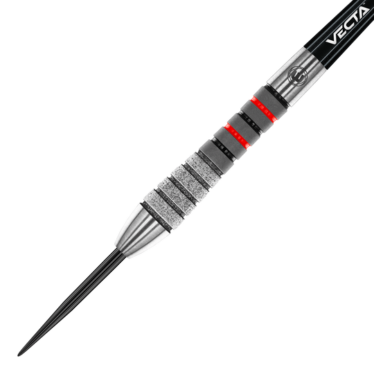 Dies ist ein Winmau Dennis Priestley Diamond 3-Zero Steeldart. Der Dartpfeil hat eine silberne Spitze und einen strukturierten Griff mit roten und schwarzen Akzenten.