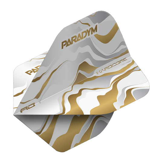 Red Dragon Hardcore Premium Paradym Gold Premium No2 Standard Flights Abgebildet ist ein Flight-Set für Dartpfeile des Produkts Red Dragon Hardcore Premium Paradym Gold Premium No2 Standard Flights. Es handelt sich um hochwertige, goldfarbene Standard-Flights für den Dartsport.