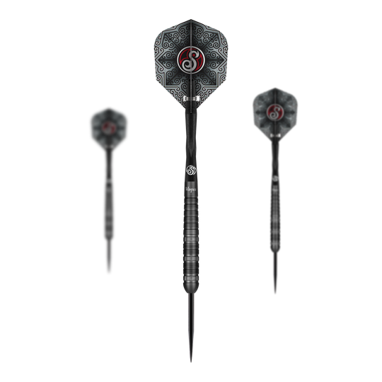 Das Bild zeigt drei Steeldarts des Produkts "Shot Pro-Series Haupai Puha 2" mit einem Gewicht von 24 Gramm. Die Darts haben ein schwarzes Design mit auffälligen Mustern auf den Flights.