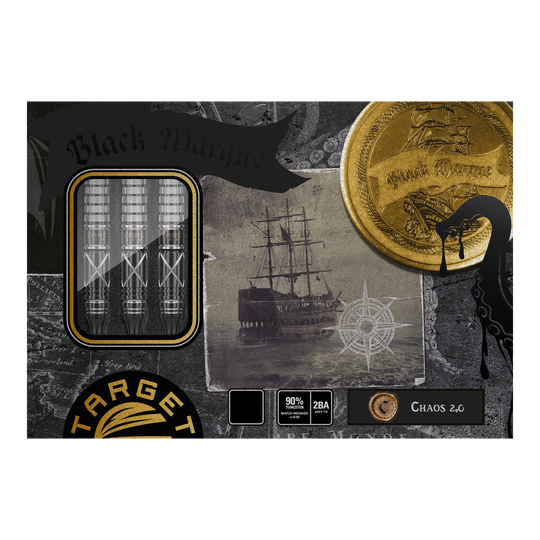 Target Japan Black Marque Chaos 2 Soft Darts - 19g Das Bild zeigt die Verpackung der "Target Japan Black Marque Chaos 2 Softdarts - 19g". Auf der Verpackung sind drei Darts, ein altes Segelschiff und ein goldener Münzaufdruck zu sehen.