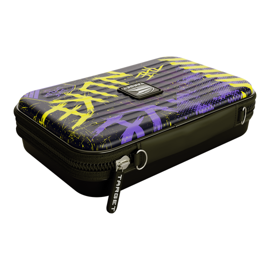 Das Bild zeigt das Target Takoma Luke Littler XL Dartcase. Es ist ein großes Dartcase für die sichere Aufbewahrung von Dartpfeilen.