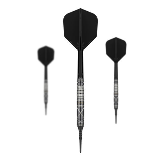 Target Japan Black Marque Chaos 2 Soft Darts - 19g Das Bild zeigt drei schwarze Softdarts mit silbernen Ringen und markantem Design. Die Darts sind das Modell "Target Japan Black Marque Chaos 2" mit einem Gewicht von 19 Gramm.