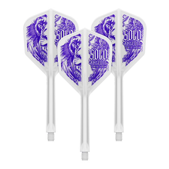 Target Japan K-Flex Keita Ono Solo No6 Flight-Shaft-System Auf dem Bild sind drei Dartflights mit Shafts zu sehen. Sie sind transparent mit einem lilafarbenen Löwenmotiv und dem Schriftzug "SOLO".