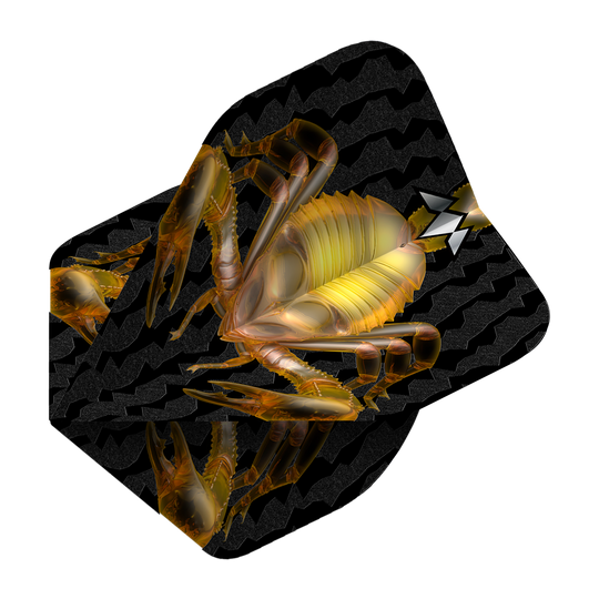 Mission Solo Scorpion No2 Standard Flights Das Bild zeigt ein schwarzes Dartflugblatt mit einem goldenen Skorpion-Design in der Mitte. Im Hintergrund sind wellenförmige Muster zu sehen.