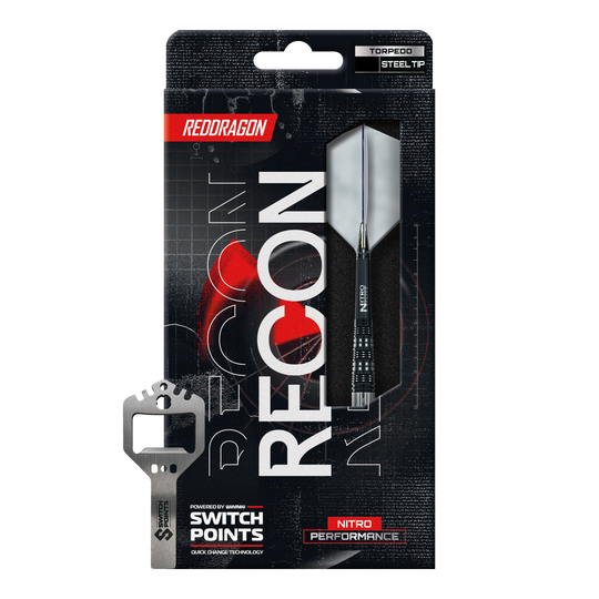 Auf dem Bild sind die Red Dragon Recon Torpedo Steeldarts - 23g zu erkennen. Die Steeldarts liegen parallel zueinander.