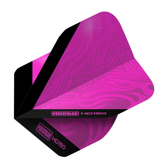 Pentathlon HD150 Metallic Pink Standard Flights Das Bild zeigt das Produkt "Pentathlon HD150 Metallic Pink Standard Flights". Es handelt sich um ein Dart-Flight in metallischem Pink mit schwarzen Akzenten und Markenaufdruck.