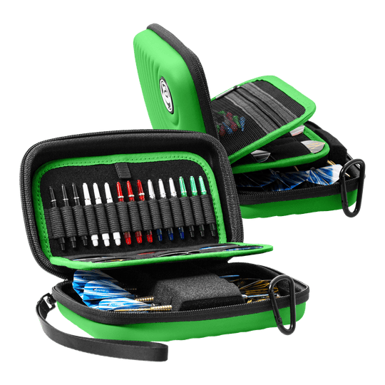 Beazd Orbis XL Dartcase - Green Beazd Orbis XL Dartcase ist auf dem Foto zu sehen. Es bietet zusätzlichen Stauraum für Darts.