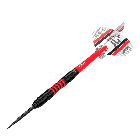 Winmau Joe Cullen 85 Pro-Series steel darts Das Bild zeigt einen Winmau Joe Cullen 85 Pro-Series Steeldart. Der Dart ist überwiegend schwarz und rot mit weißen und roten Akzenten an den Flights.