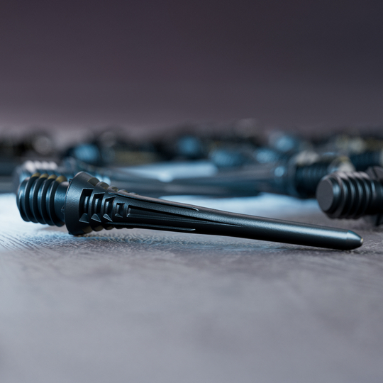 Target Cryo Soft Dart Tips Pack of 30 - Black Die Abbildung zeigt die Verpackung der Target Cryo Softdartspitzen 30er Pack in Schwarz. Sie eignen sich für elektronische Dartscheiben und garantieren sicheren Halt.