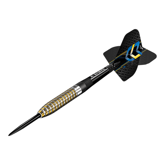 Mission Oskar Lukasiak Black Gold PVD Steeldarts - 22g Das Bild zeigt einen Steeldart, der "Mission Oskar Lukasiak Black Gold PVD Steeldarts - 22g" heißt. Der Dart hat ein schwarz-goldenes Design mit modernen Rillen und einem schwarzen Flight.