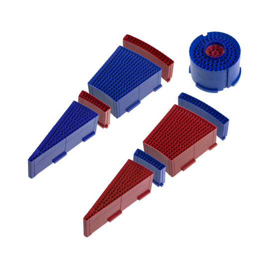 DKS01_L-wen_Dart_Original_Ersatzteile_Komplett_Set_5_Originalteile Das Bild zeigt das Löwen Dart Original Ersatzteile Komplett Set mit verschiedenen roten und blauen Dart-Segmenten. Die Teile sind für Ersatz und Reparatur eines elektronischen Dartboards geeignet.