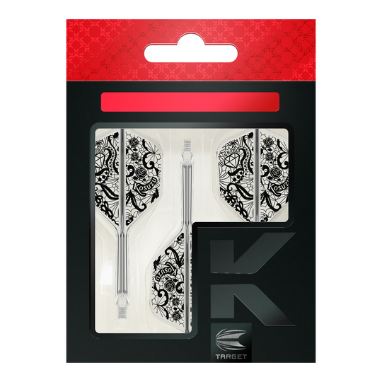 Target Japan K-Flex Diamond No6 Flight Shaft System Das Bild zeigt die Verpackung des Produkts "Target Japan K-Flex Diamond No6 Flight-Shaft-System". Zu sehen sind drei transparente Dartschäfte mit weißen Flights, die ein detailliertes, schwarzes Muster haben.