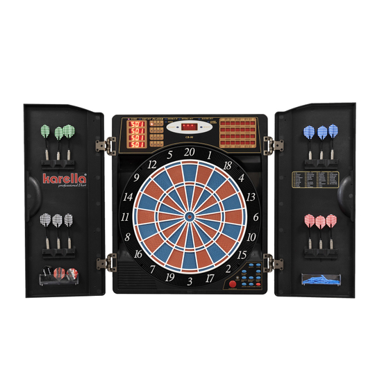 Electronic dartboard CB 90 tournament version Die Abbildung zeigt die elektronische Dartscheibe CB 90 Turnierausführung mit geöffneten Türen. Auf beiden Innenseiten der Türen befinden sich mehrere Dartpfeile in verschiedenen Farben.