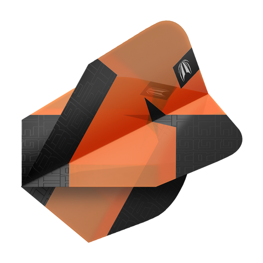 Das Bild zeigt ein orange-schwarzes Dart-Flight mit geometrischem Muster. Es handelt sich um das Produkt "Target Pro Ultra TAG Orange Ten-X Standard Flights - 3 Sets".