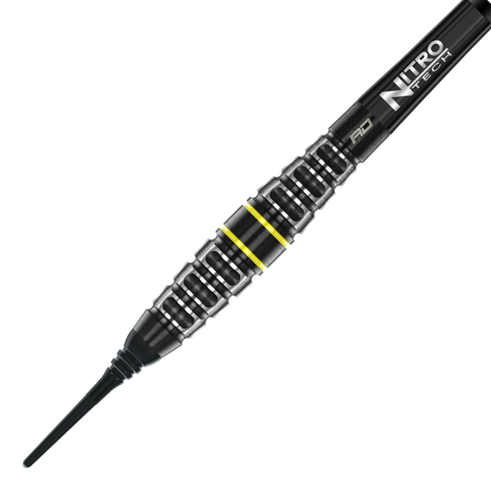 Red Dragon Astraeus Q4X Torpedo Soft Darts - 20g Auf dem Bild ist der Red Dragon Astraeus Q4X Torpedo Softdart mit 20g Gewicht zu sehen. Der Dart hat ein schwarzes Design mit silbernen und gelben Akzenten sowie der Aufschrift "Nitro Tech".