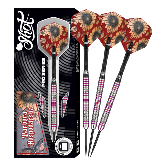 Shot Pro Series Barbora Hospodarska 2 Steeldarts - 23g Das Bild zeigt das Produkt "Shot Pro Series Barora Hospodarska Steeldarts - 23g" mit drei Steeldarts und einer Verpackung. Die Flights der Darts sind mit Sonnenblumenmotiven verziert.