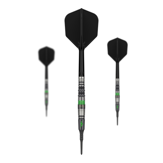 Target Japan Black Marque Lightning 3 Soft Darts - 19g Das Bild zeigt drei Softdarts des Modells "Target Japan Black Marque Lightning 3" mit einem Gewicht von 19g. Die Darts sind schwarz-silbern mit grünen Akzenten gestaltet.