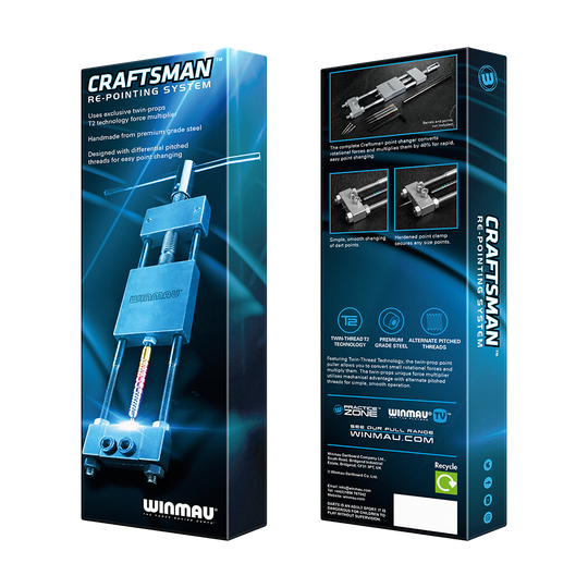 8425-Winmau-Craftsman-Re-pointing-System-6CUMv2rRO6Q7gH Das Bild zeigt die Verpackung des Produkts „Winmau Craftsman Re-Pointing System Spitzenwechsler“. Auf der Vorder- und Rückseite sind das Werkzeug abgebildet und Informationen zu den Funktionen und Eigenschaften des Systems zu sehen.