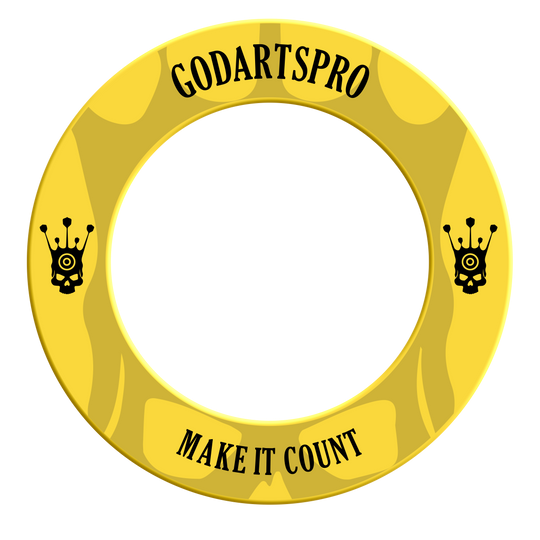 Ein gelber Dartboard-Surround ist auf dem Bild zu sehen. Die Aufnahme zeigt das Produkt in Nahaufnahme zur besseren Ansicht.