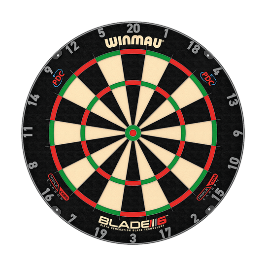 Winmau Blade 6 Triple Core Set with 2 sets of darts Das Bild zeigt das Produkt "810008_Winmau_Blade6_TripleCore_Starter_Bundle_2". Es ist ein Zubehör für den Einstieg in den Dartsport.