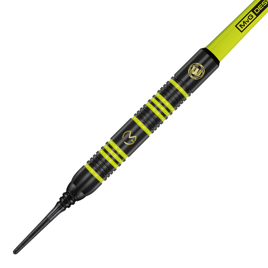 2237_Winmau_Michael_Van_Gerwen_MvG_Ambition_Softdarts_2 Das Bild zeigt einen Winmau Michael Van Gerwen MvG Ambition Softdart mit einem Gewicht von 20 g. Der Dart ist schwarz mit auffälligen gelb-grünen Akzenten verziert.