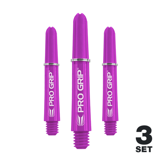 Target Pro Grip Shafts - 3 Sets - Purple Das Bild zeigt drei lila Dartshafts der Marke PRO GRIP. In der rechten unteren Ecke steht „3 SET“, was auf ein Set mit drei Stück hinweist.