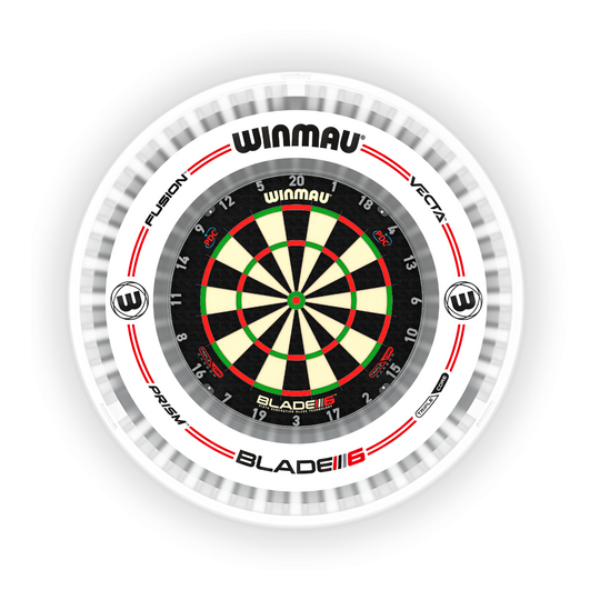Winmau Plasma Ice LED Dartboard Light Das Bild zeigt das Produkt "Winmau Plasma Ice LED Dartboard Light" um ein Dartboard. Es sorgt für eine helle und gleichmäßige Ausleuchtung der Dartscheibe.